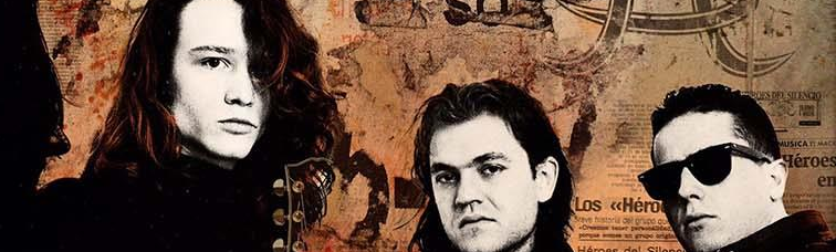 Cartel del documental Héroes. Silencio y Rock & Roll