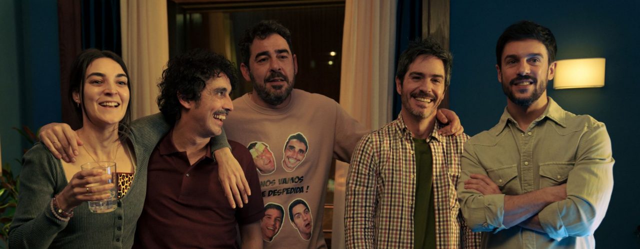 Fotograma de la película "Hotel Bitcoin"