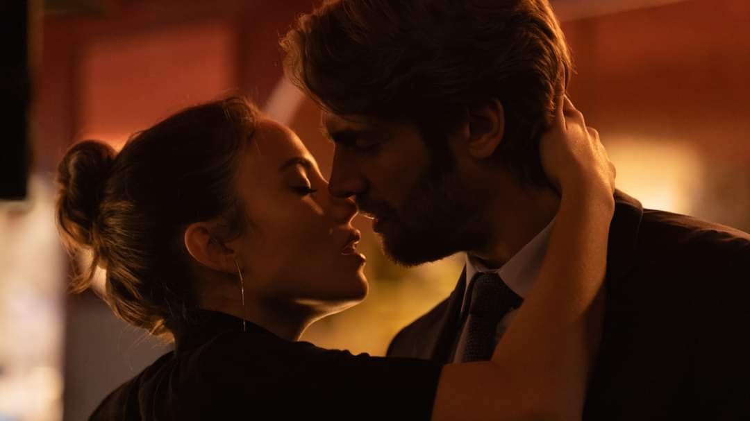 Fotograma de la película "Pídeme lo que quieras"