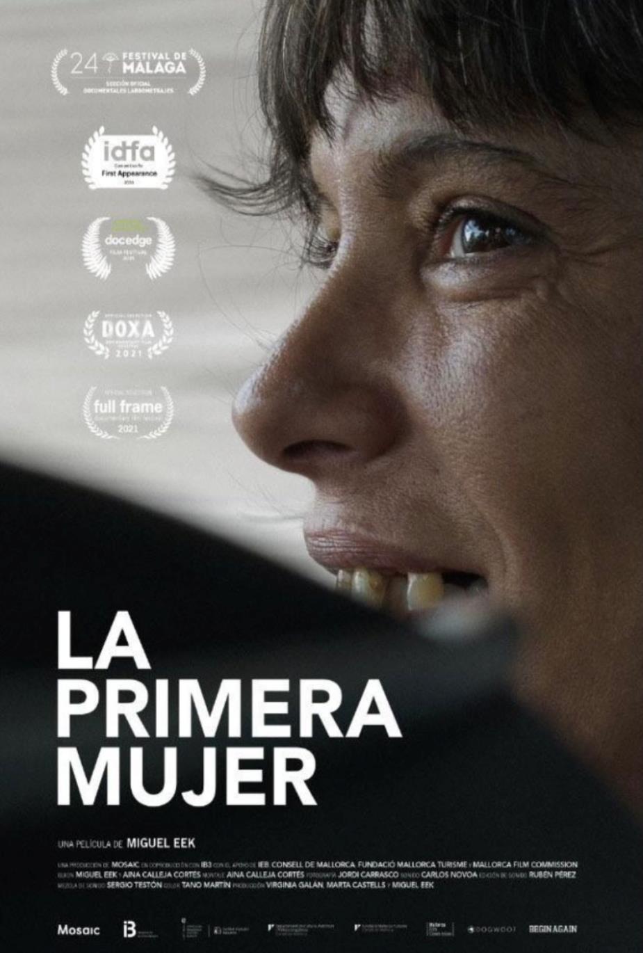LA PRIMERA MUJER