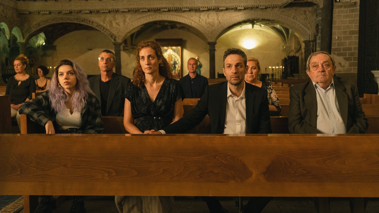 Fotograma de la película Viejos