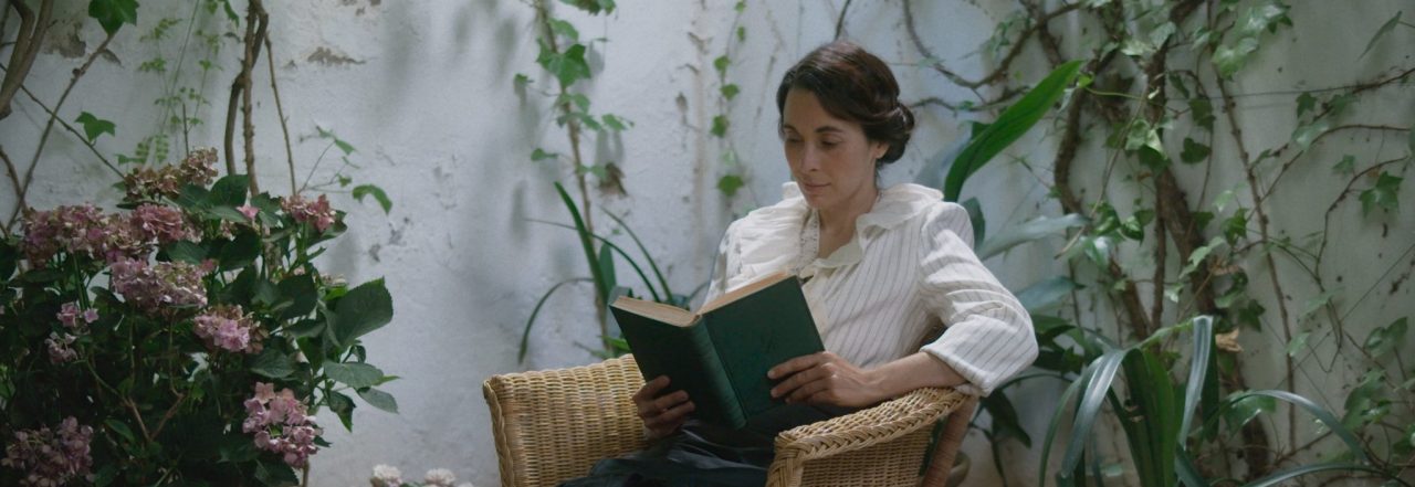 Fotograma del documental A las mujeres de España. María Lejárraga