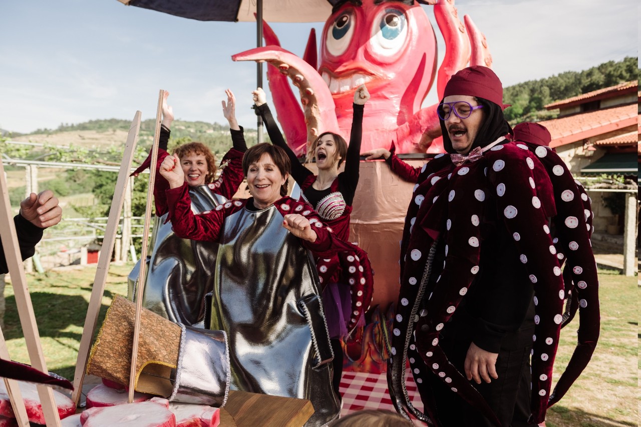 Fotograma de la película "+Cuñados"