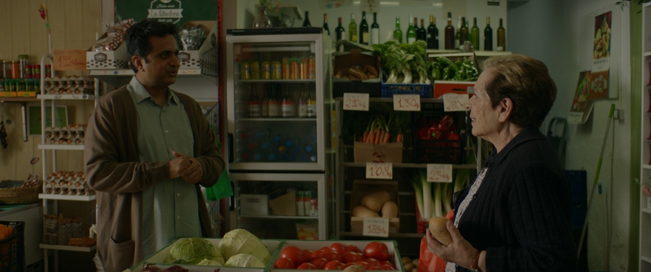 Fotograma de la película "La abuela y el forastero"