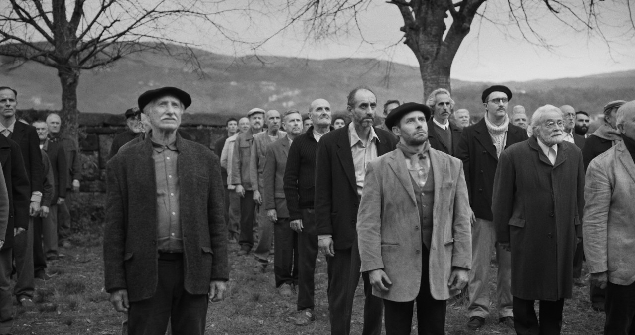 Fotograma de la película "San Simón"