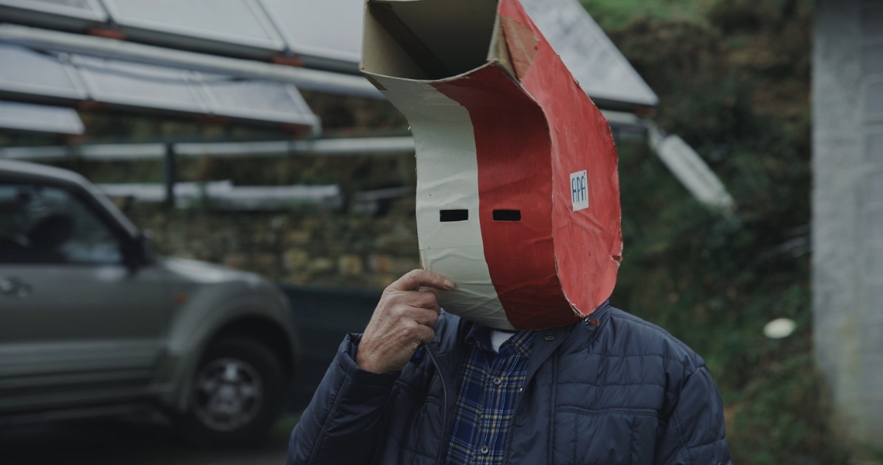 Fotograma de la película "360 curvas"