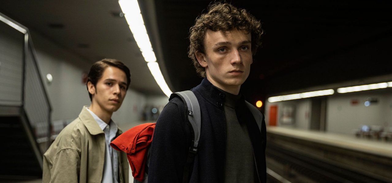 Fotograma de la película "Animal / Humano"