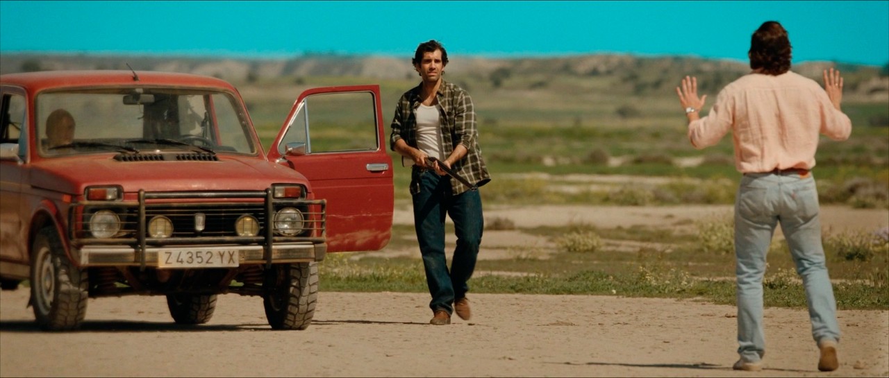 Fotograma de la película "Caminando con el diablo"