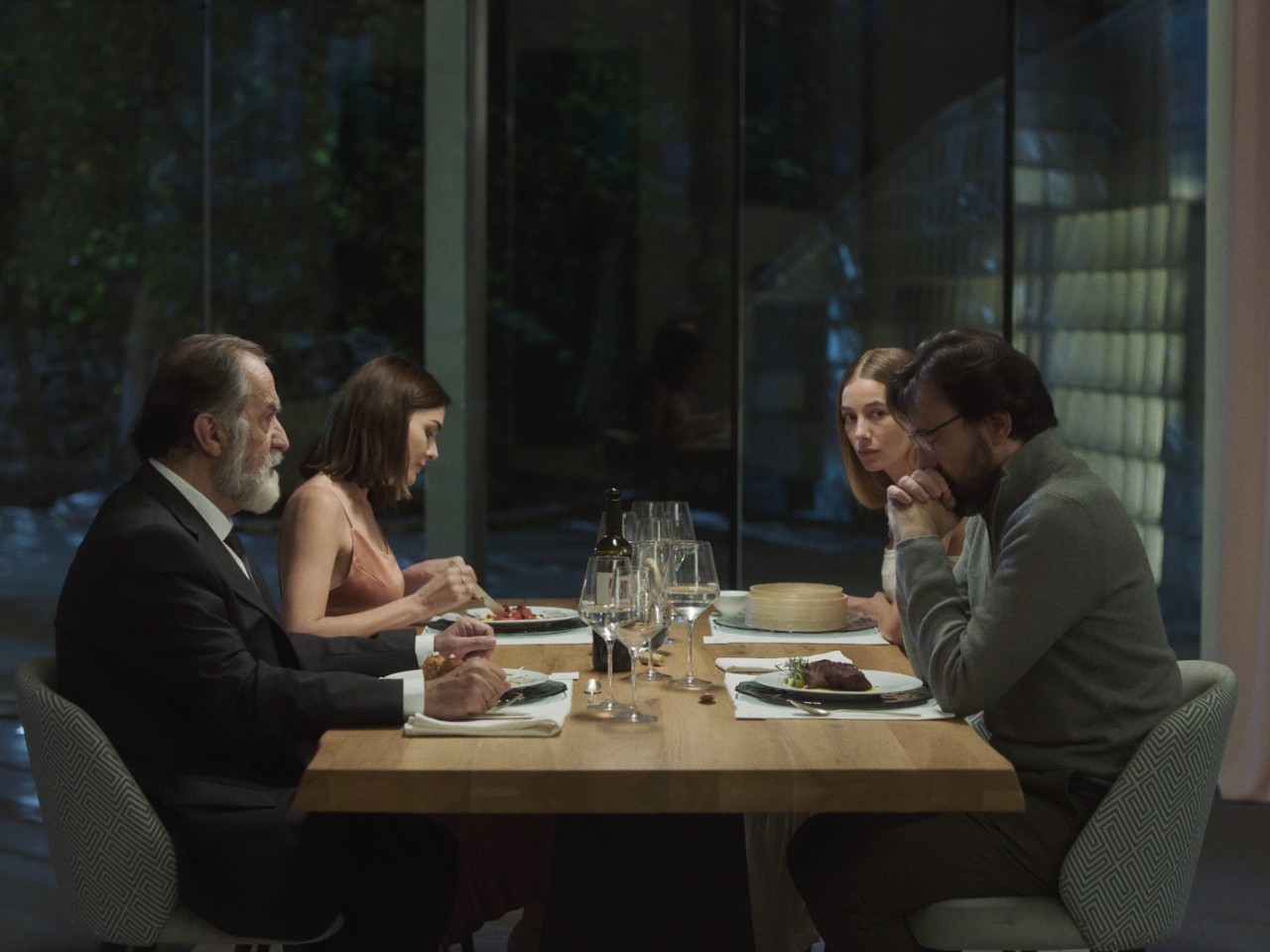 Fotograma de la película Edén