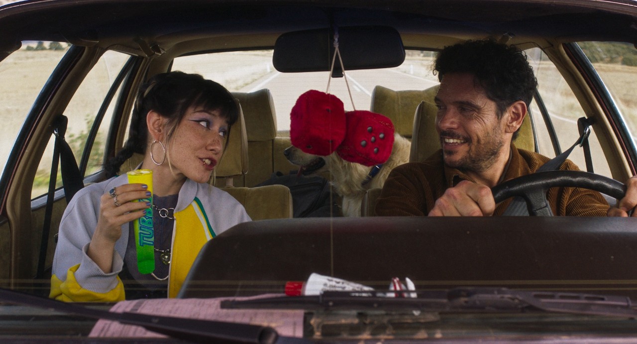 Fotograma de la película "Lo carga el diablo"