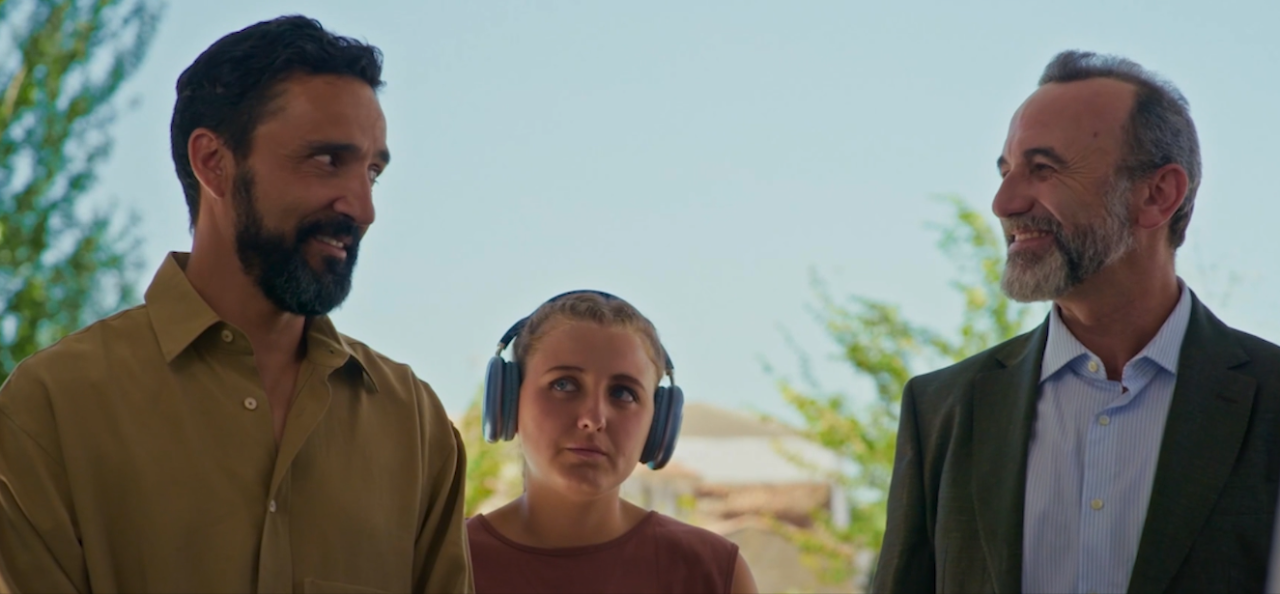 Fotograma de la película "Más cinco"