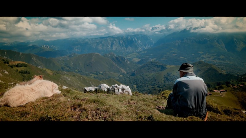 Fotograma del documental Salvajes
