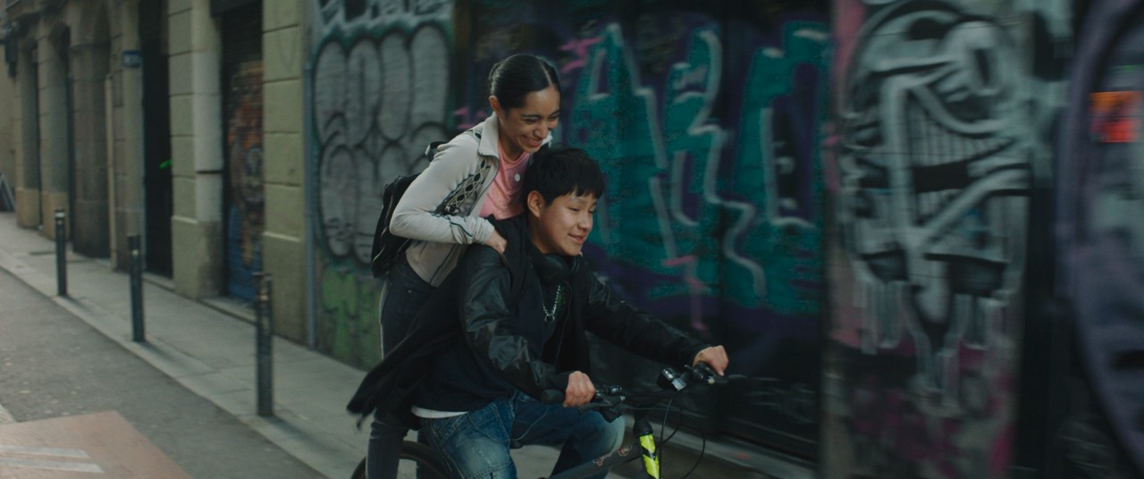 Fotograma de la película "Ceniza en la boca"