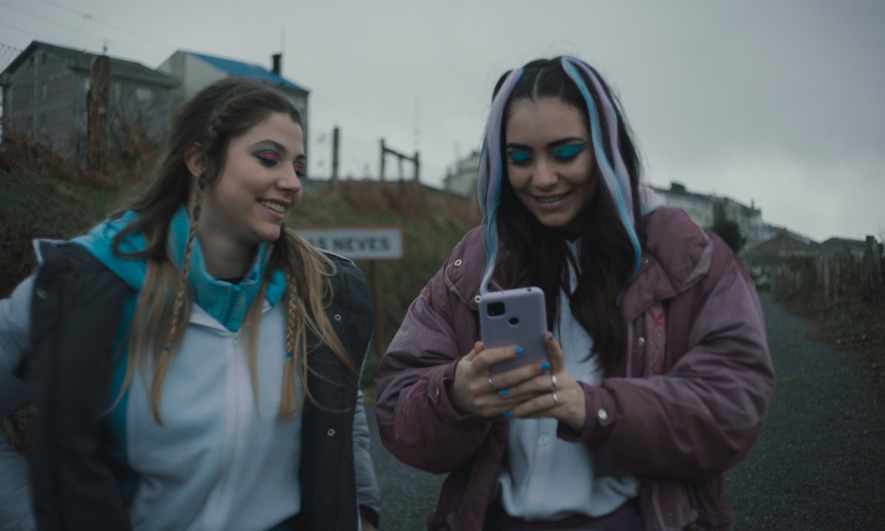 Fotograma de la película "As Neves"