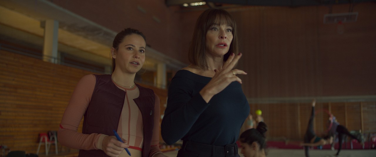 Fotograma de la película "Caída libre"