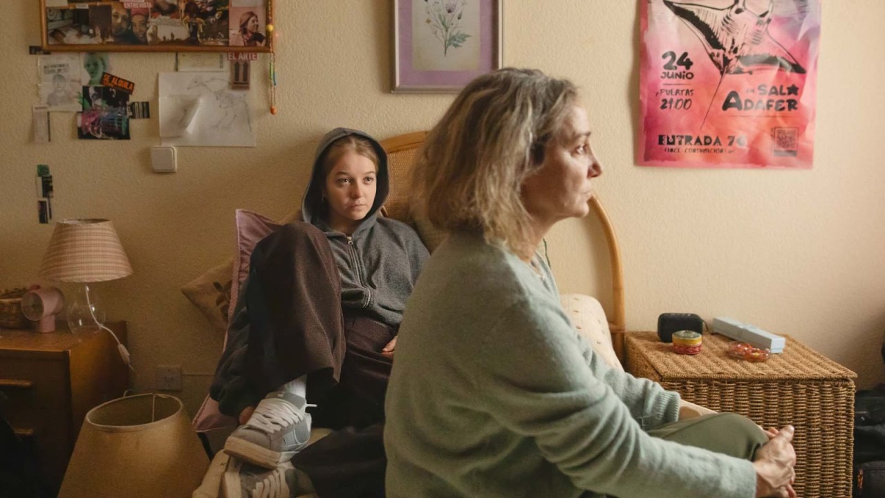 Fotograma de la película "Yo no moriré de amor"